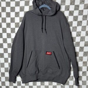 Milwaukee men’s Grey Hoodie xl